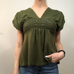 Brand Two Apples green top.